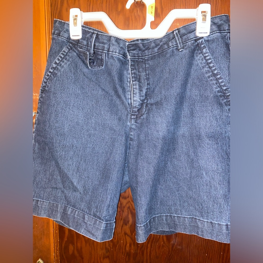 Shorts size 14
